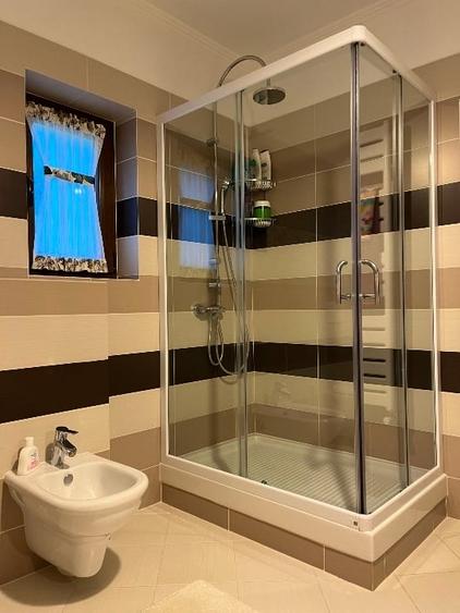Casă individuală cu 4 camere cu Teren 2100 Mp în Lepșa