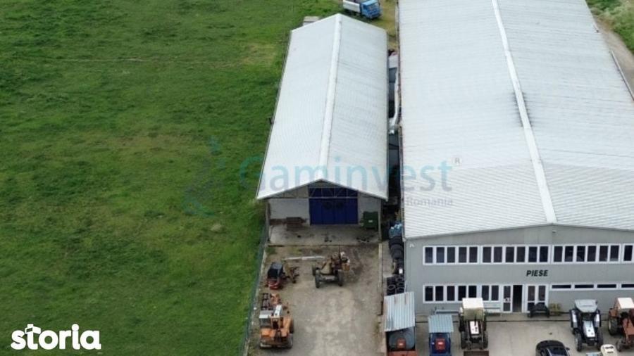 Spațiu comercial, de 400 mp, în Aușeu