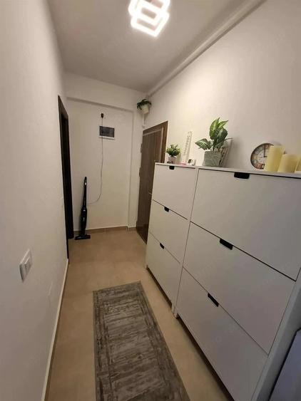 Apartament cu 3 camere decomandat în Chiajna