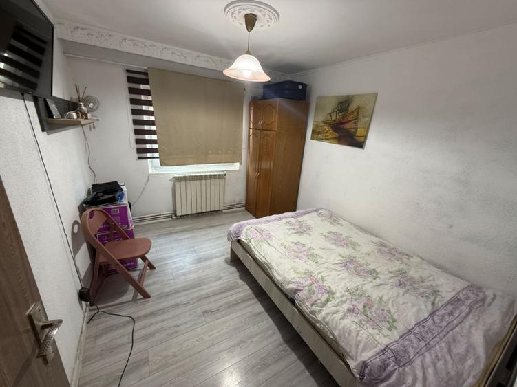 Apartament cu 3 camere decomandat în Tomis III