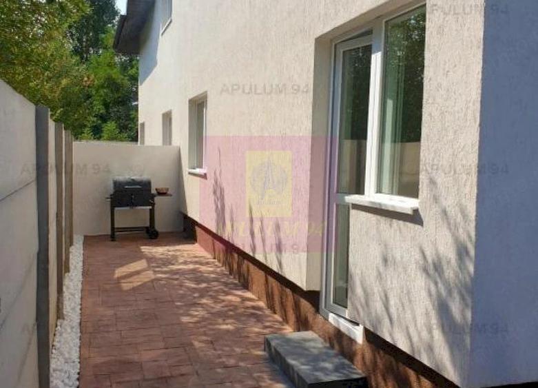 Casă cu Teren 270 Mp în 1 Decembrie