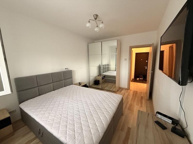 Apartament cu 2 camere decomandat în Central