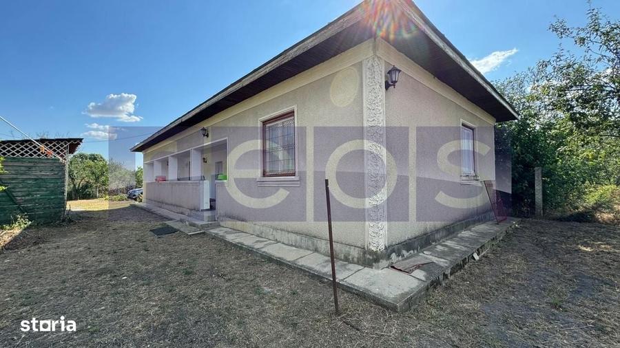 Casă cu 3 camere în Meri