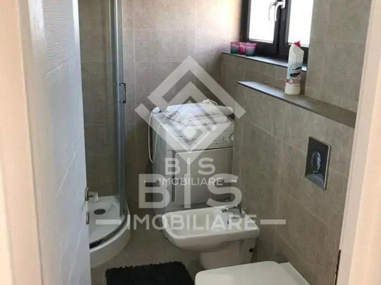 Penthouse cu 3 camere decomandat în Nord