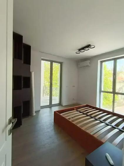 Apartament 3 Camere, 2 Bai, Balcon, in elegantul Cartier Armenesc - 6