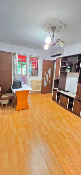 Apartament cu 2 camere nedecomandat în Alexandru cel Bun