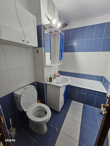 Apartament cu 2 camere decomandat, mobilat în Central