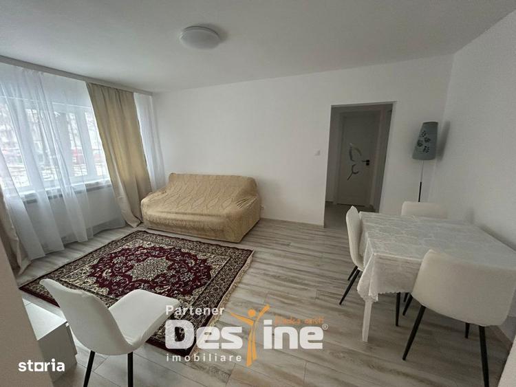 Apartament cu 2 camere semidecomandat în Podu Roș