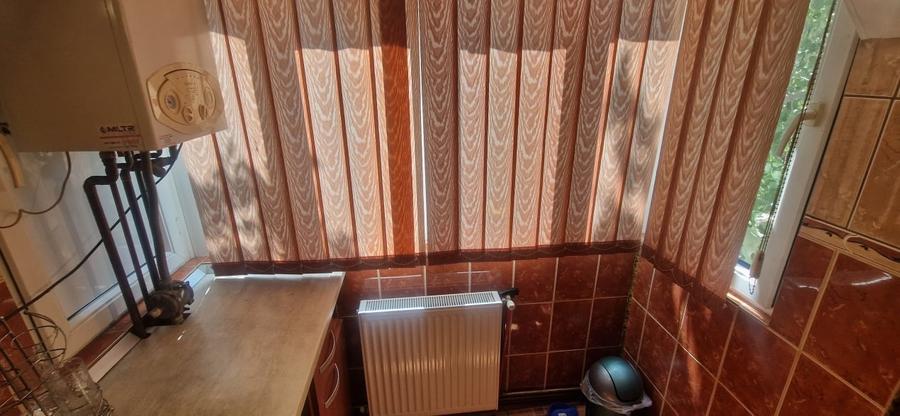 Apartament cu 3 camere decomandat, mobilat în 1 Mai