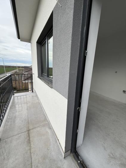Duplex cu 4 camere cu Teren 300 Mp în Calea Urseni
