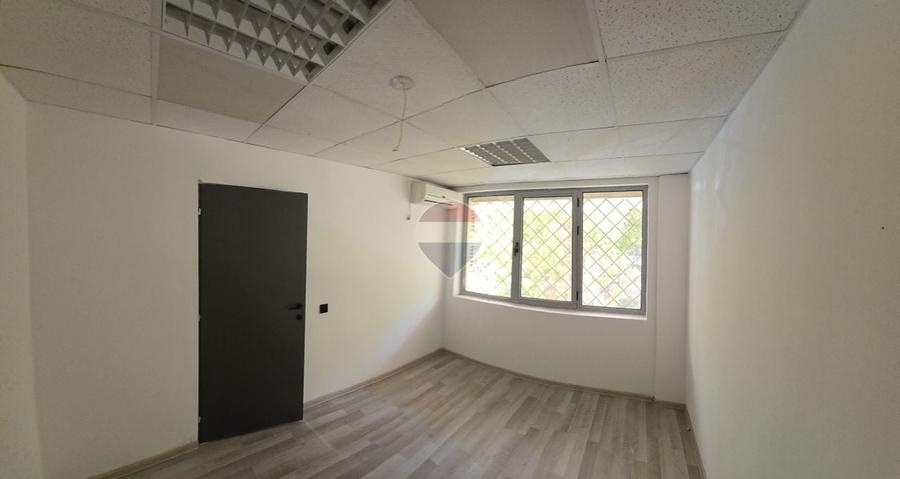 Spațiu comercial, de 145 mp, în Gara de Nord