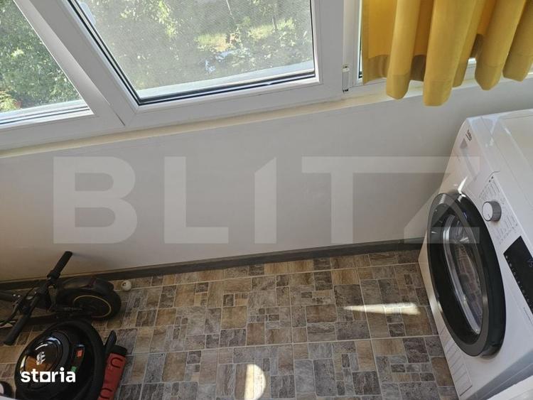 Apartament cu 3 camere în Podu Roș