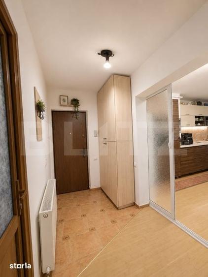 Apartament cu 3 camere semidecomandat în Florilor