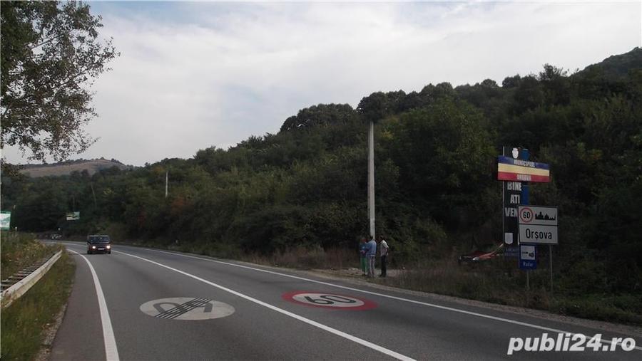 Teren de 4476 mp, în Central