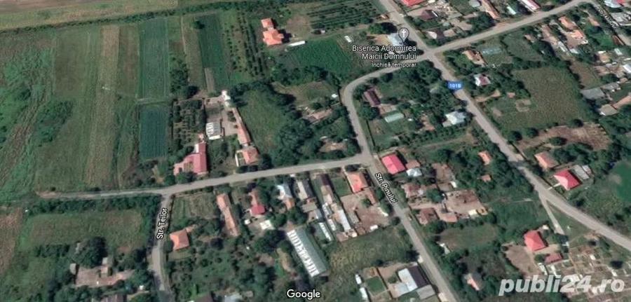 Teren de 2257 mp, în Merii Petchii