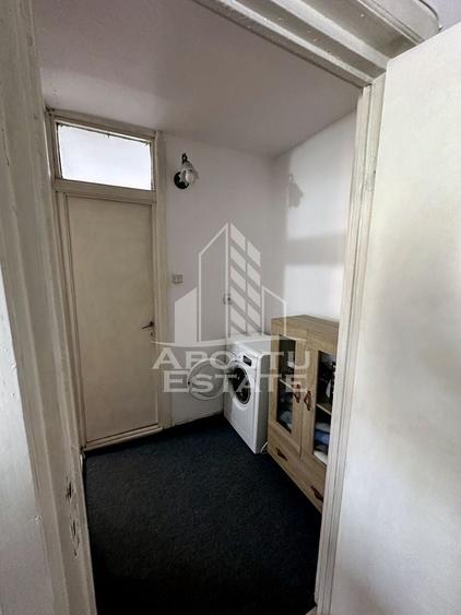 Apartament cu 2 camere semidecomandat, mobilat în Freidorf