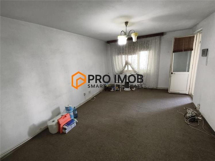 Apartament cu 3 camere decomandat în Unirii Sud