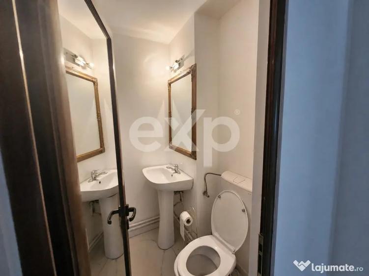 Apartament cu 3 camere decomandat în Central