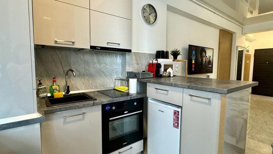 Apartament semidecomandat în Nord