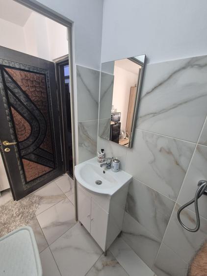 Garsonieră decomandată în Complex Studențesc
