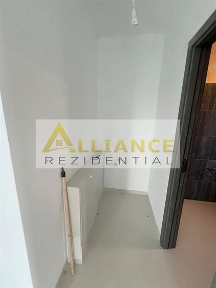 Casă individuală cu 4 camere decomandat cu Canalizare în Berceni