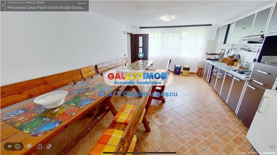 Casă cu 5 camere cu Teren 1000 Mp în Central