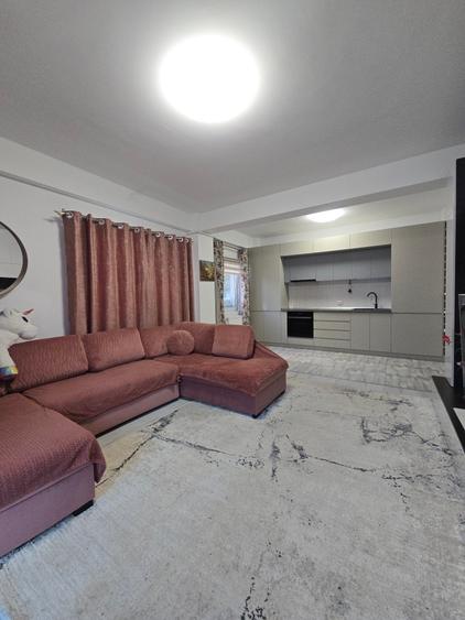 Apartament cu 2 camere decomandat în Dobroești
