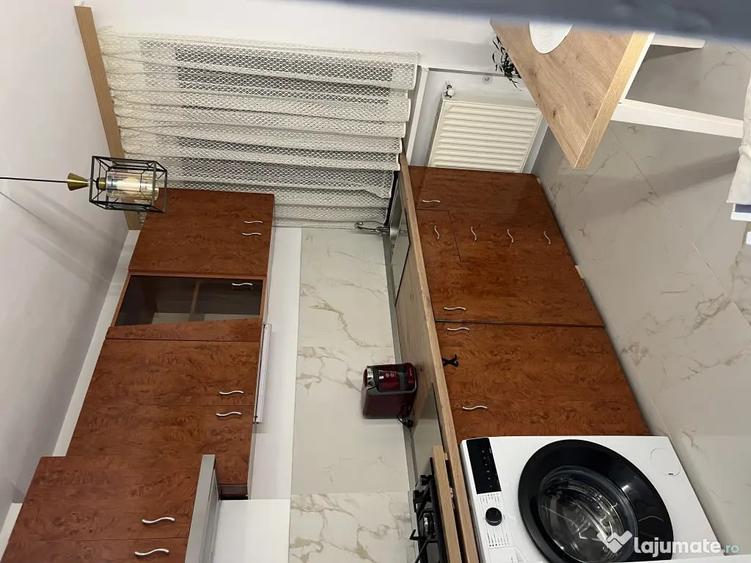 Apartament cu 2 camere decomandat în Independenței