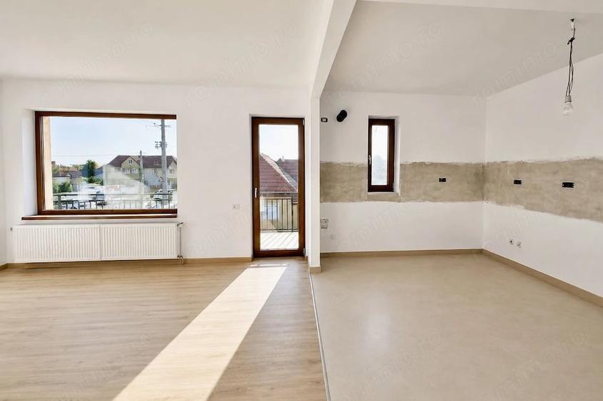 Apartament cu 3 camere decomandat în Chișoda