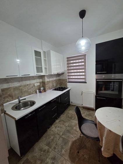 Apartament cu 2 camere decomandat, mobilat în 13 Septembrie