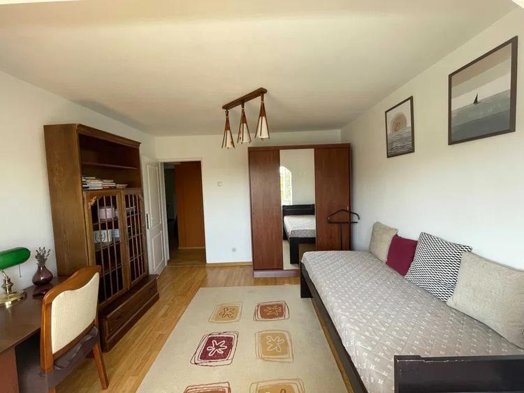 Apartament cu 4 camere decomandat, mobilat în Gheorgheni