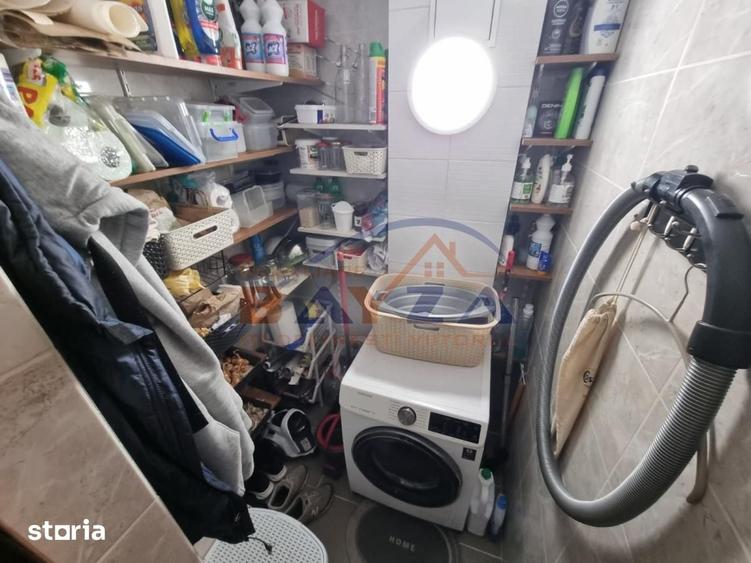Apartament cu 3 camere decomandat în Ultracentral