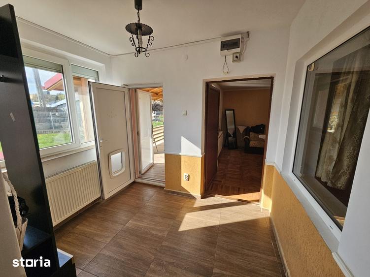 Casă cu 3 camere cu Teren 389 Mp în Ștefănești