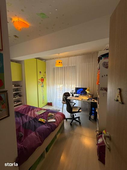 Apartament cu 3 camere decomandat în Rahova