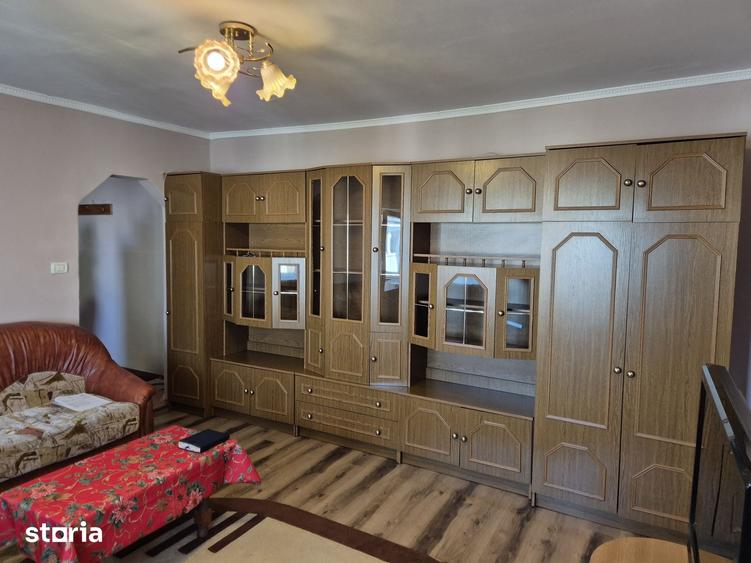 Apartament cu 2 camere semidecomandat în Confecții