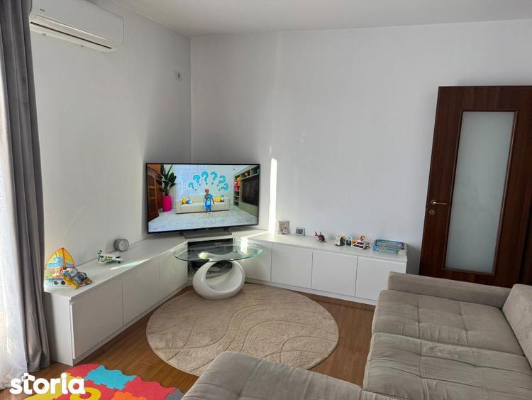 Apartament cu 3 camere decomandat, mobilat în Dămăroaia