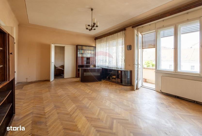 Apartament cu 4 camere în Iosefin