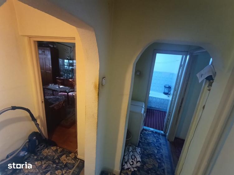 Apartament cu 3 camere în Trivale