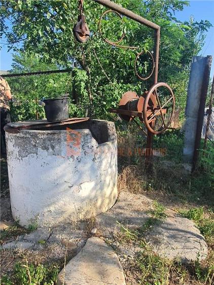 Teren intravilan de 1717 mp, în Beceni
