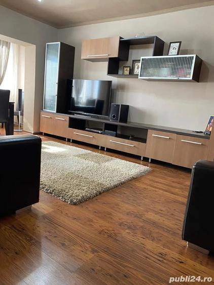 Apartament cu 3 camere decomandat în Ultracentral