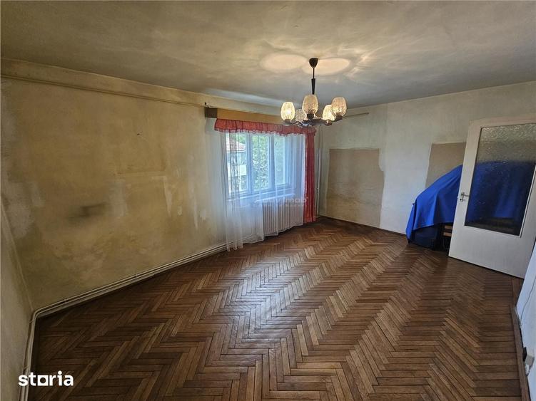 Apartament cu 2 camere decomandat în Central