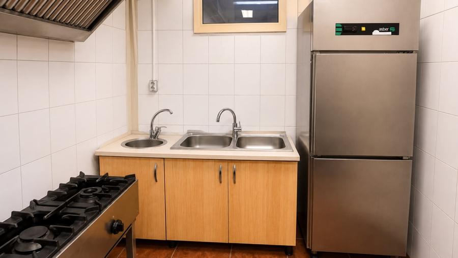 Spațiu comercial, de 60 mp, în Colentina