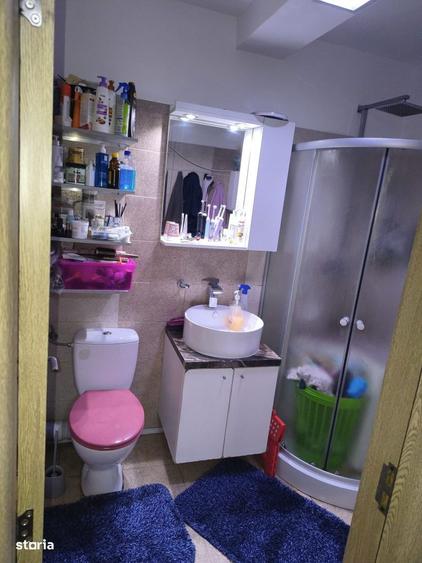 Apartament cu 2 camere semidecomandat, mobilat în Florești — fotografia 2