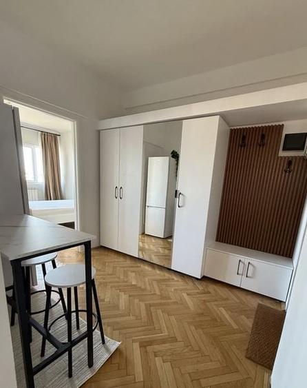 Garsonieră semidecomandată, mobilată în Romană