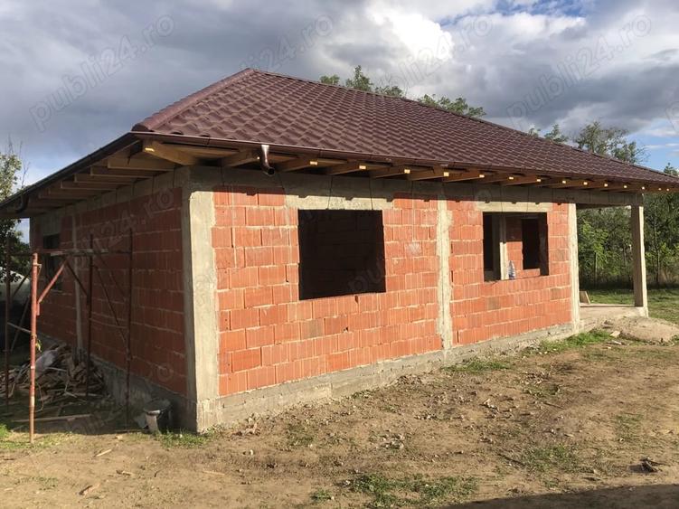 Casă cu 5 camere în Șivița