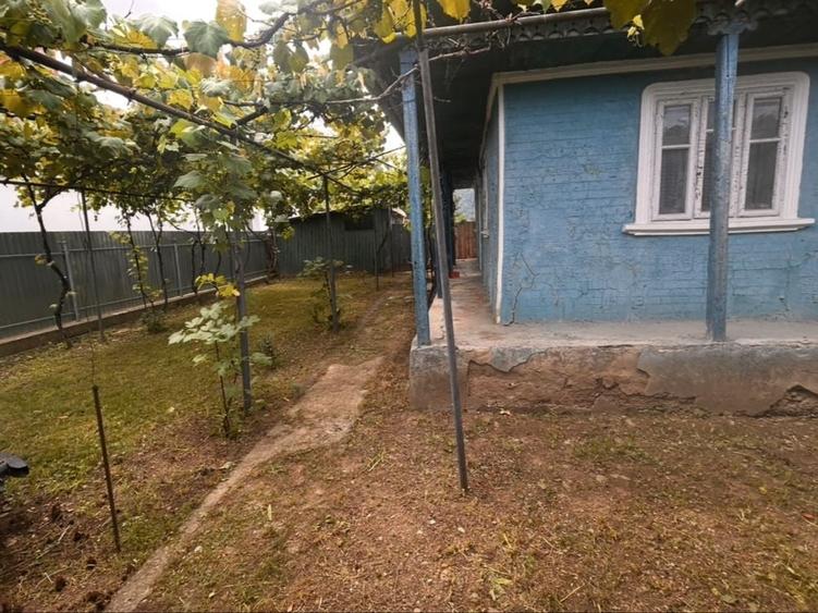 Casă cu 2 camere în Dumbrava