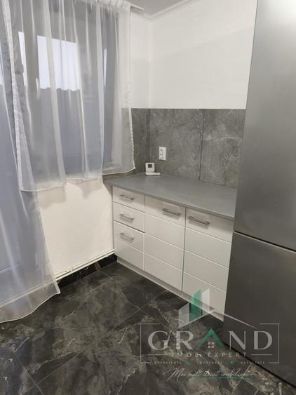 Apartament cu 2 camere semidecomandat, mobilat în Mănăștur