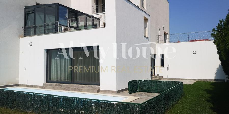 Casă individuală cu 5 camere cu Piscina în Iancu Nicolae