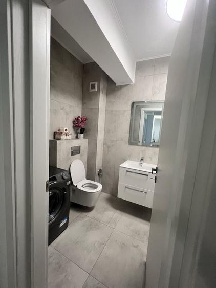 Apartament cu 2 camere decomandat în Exterior Vest