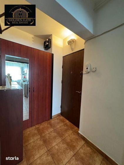 Apartament cu 3 camere decomandat, mobilat în Ferentari
